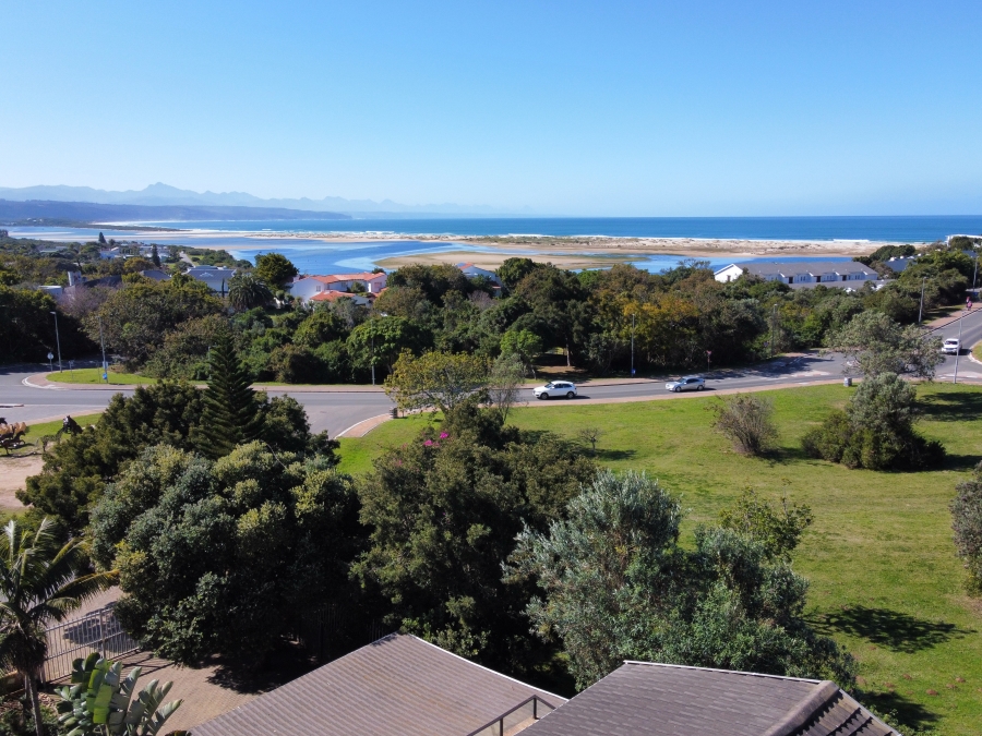 4 Bedroom Property for Sale in Bowtie Western Cape